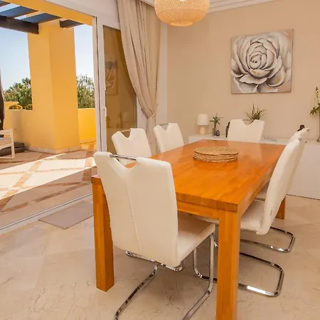 Apartment Majestic Hills 5 7 *