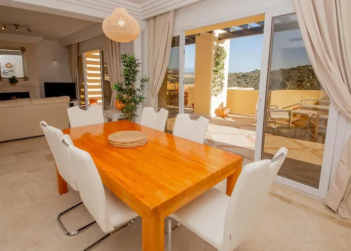 Apartment Majestic Hills 5 7 *