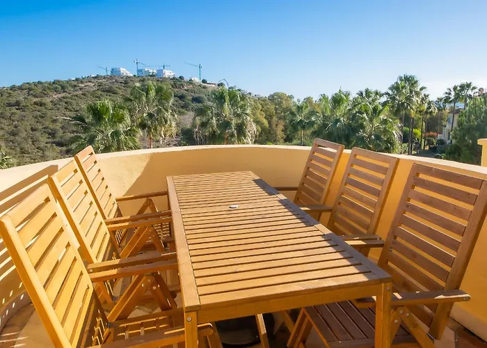 Apartment Majestic Hills 5 7 *